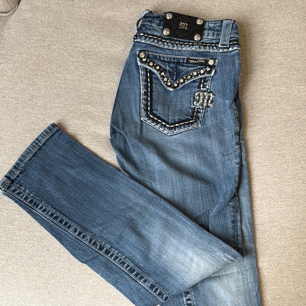 Women's Blue Jeans with Embellished Pockets